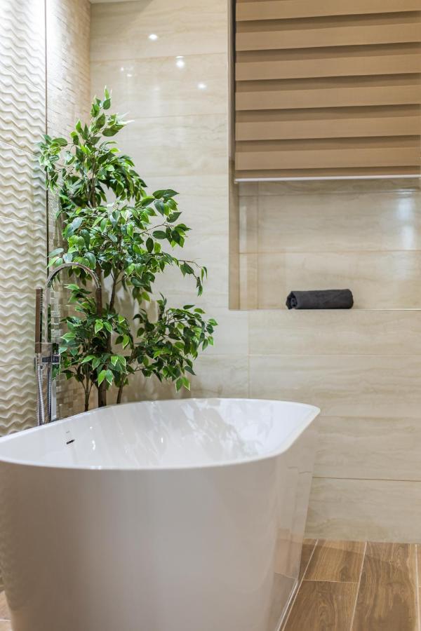 Kmety Deluxe Home With Sauna บูดาเปสต์ ภายนอก รูปภาพ