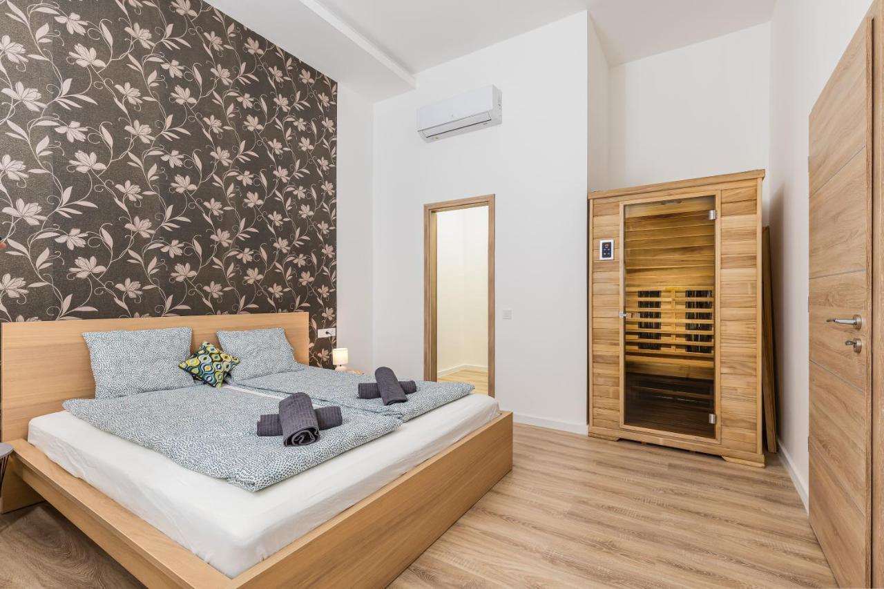 Kmety Deluxe Home With Sauna บูดาเปสต์ ภายนอก รูปภาพ